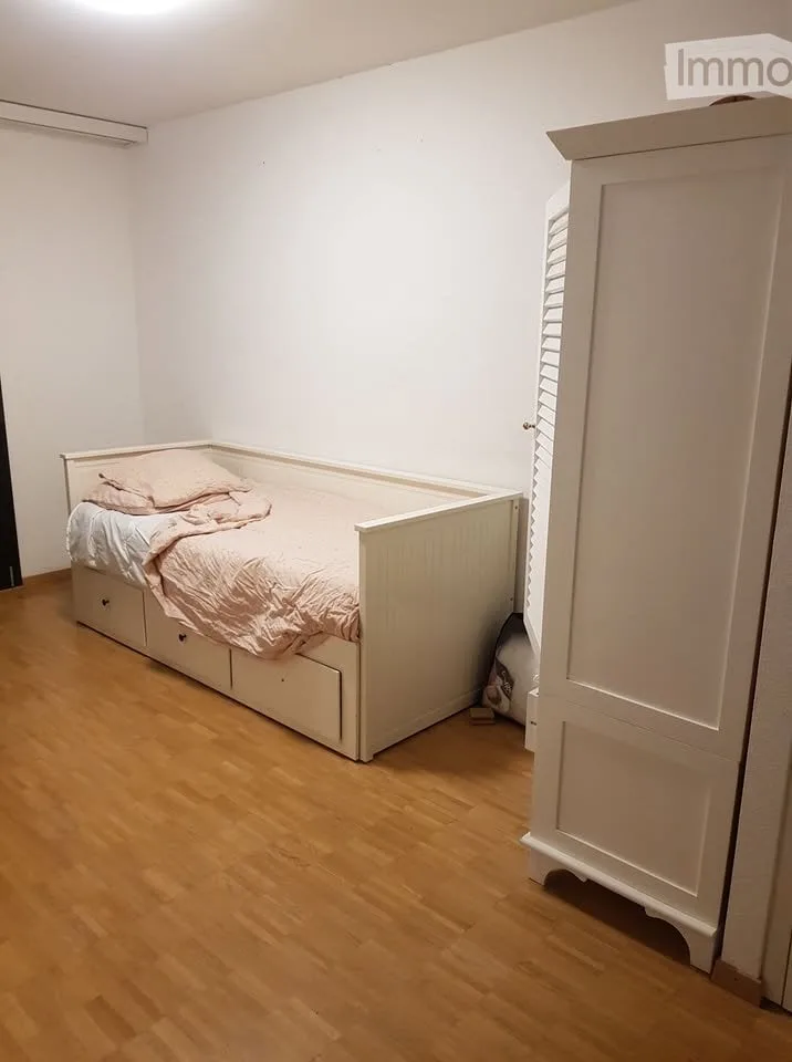 cherche une chambre à petit prix à Neuchâtel