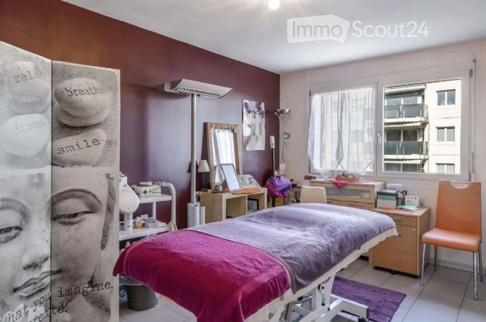 For sale 3 rooms, Colombier