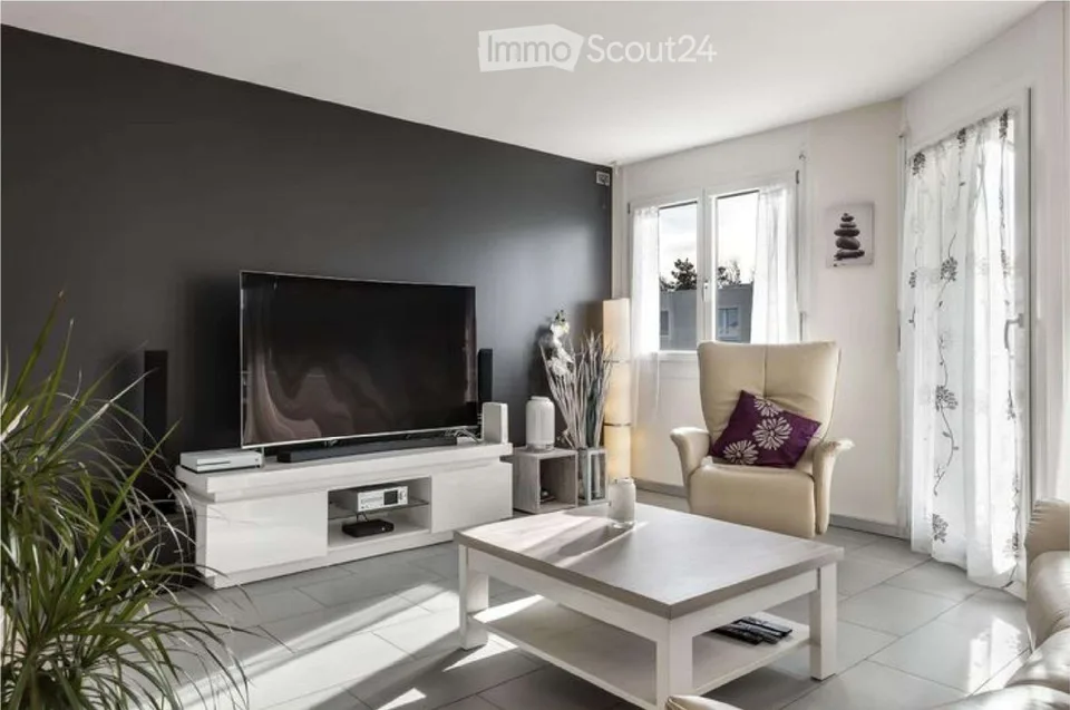 For sale 3 rooms, Colombier