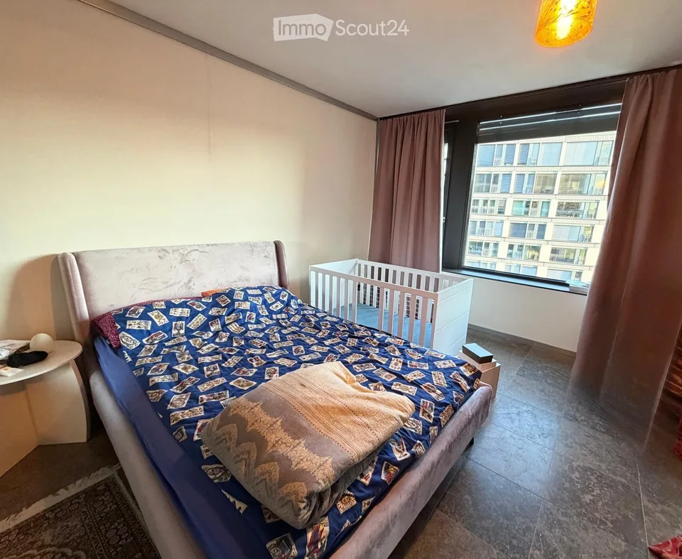 Zentrale 4.5-Zimmer-Wohnung  an der Europaallee