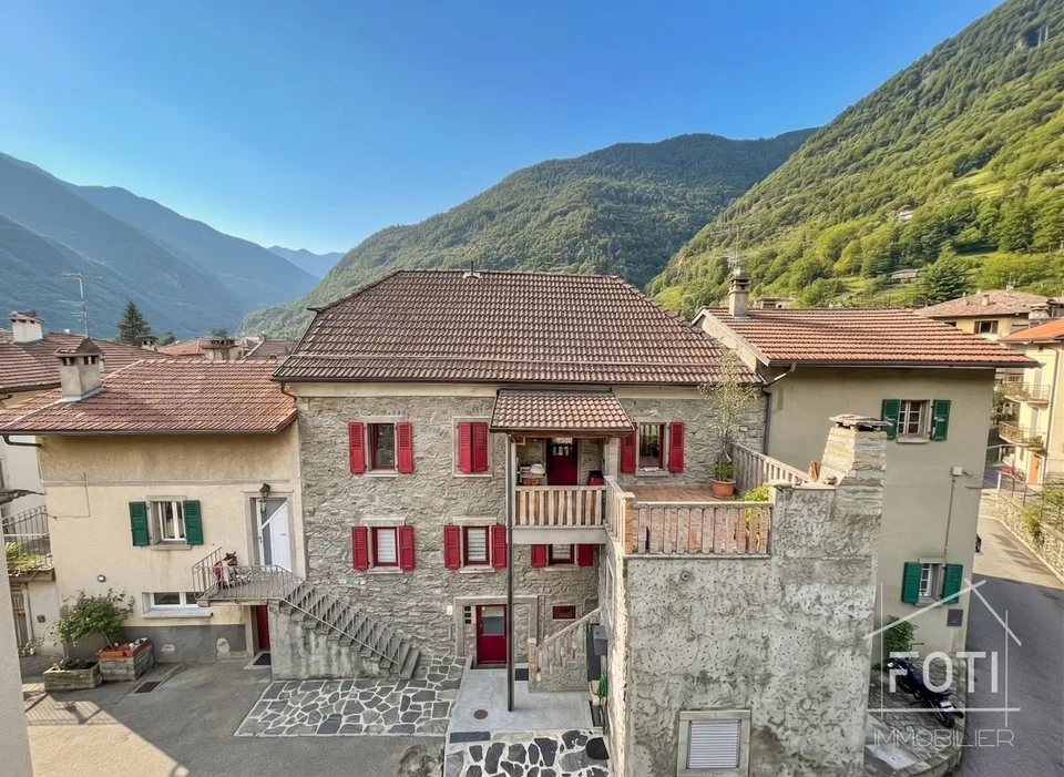 Immeuble de 3 logements loués au rendement de 4,26% garanti et potentiel à 4,93%