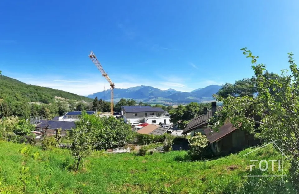 Plot with permit, only 1 sale left and construction starts!