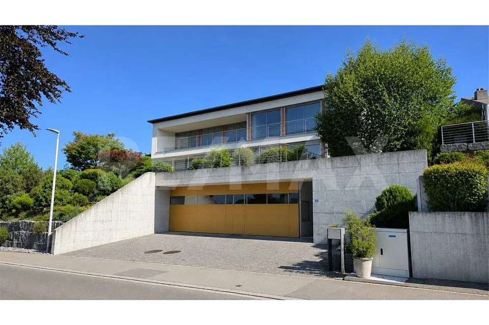6 1/2 Zimmerhaus an sonniger, ruhiger Lage mit Traumaussicht