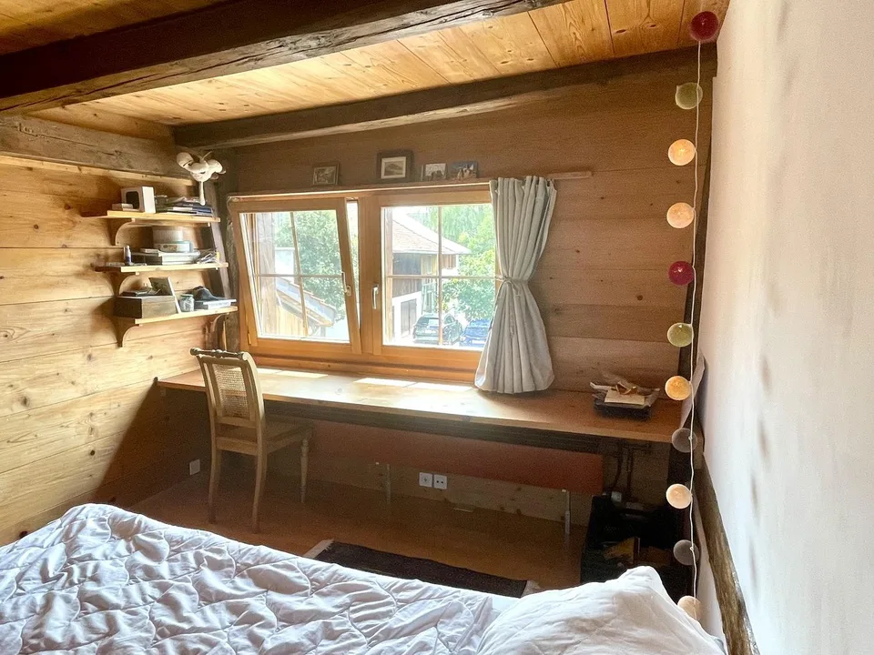 Möblierte 1,5 Zimmer in grosszügiger Wohnung mit grossem Garten in Volketswil zu vermieten (befristet)