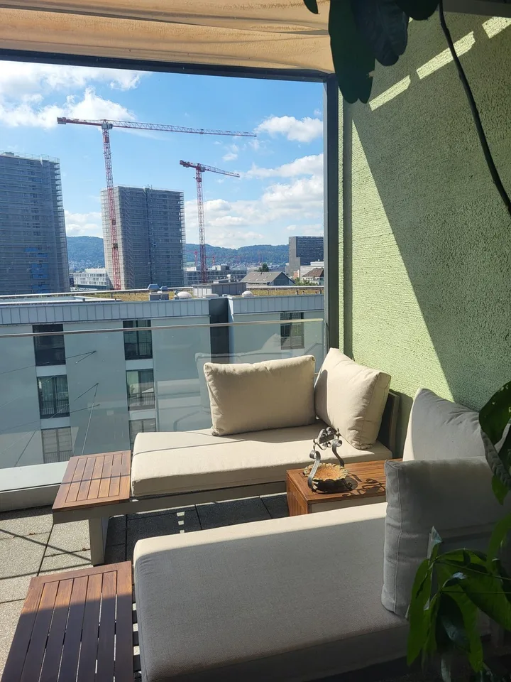Beautiful Green Apartment Central Zurich