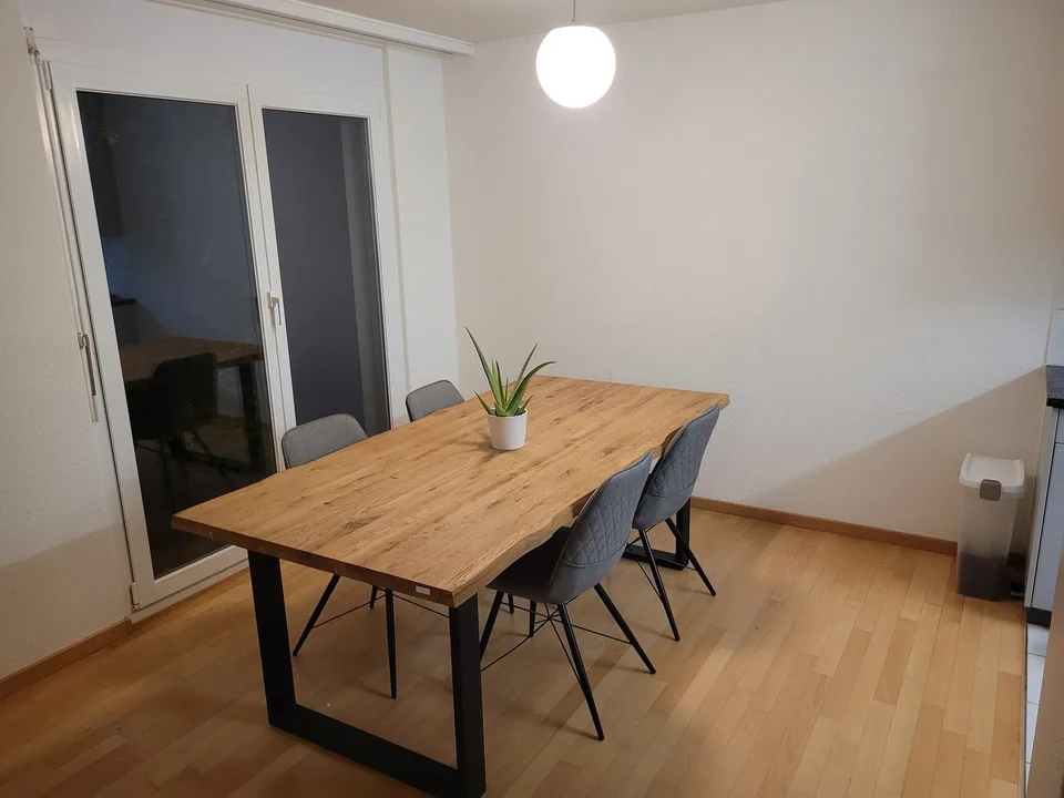Nachmieter gesucht - 2.5-Zimmer-Wohnung in Pfäffikon SZ