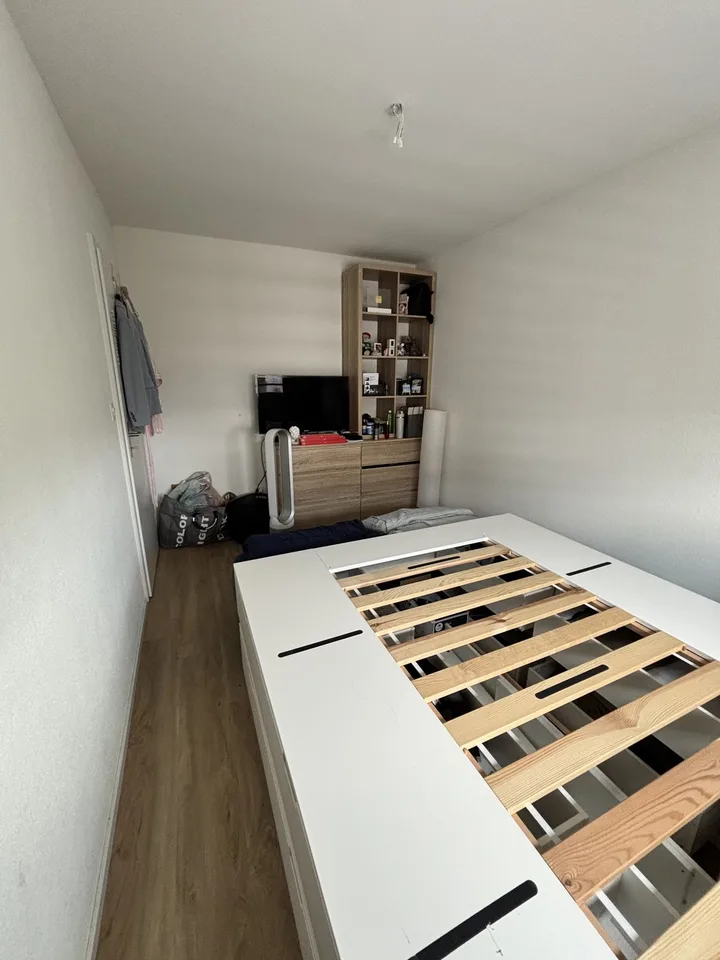 Bright Room in a Renovated Apartment | Spreitenbach | Available from September