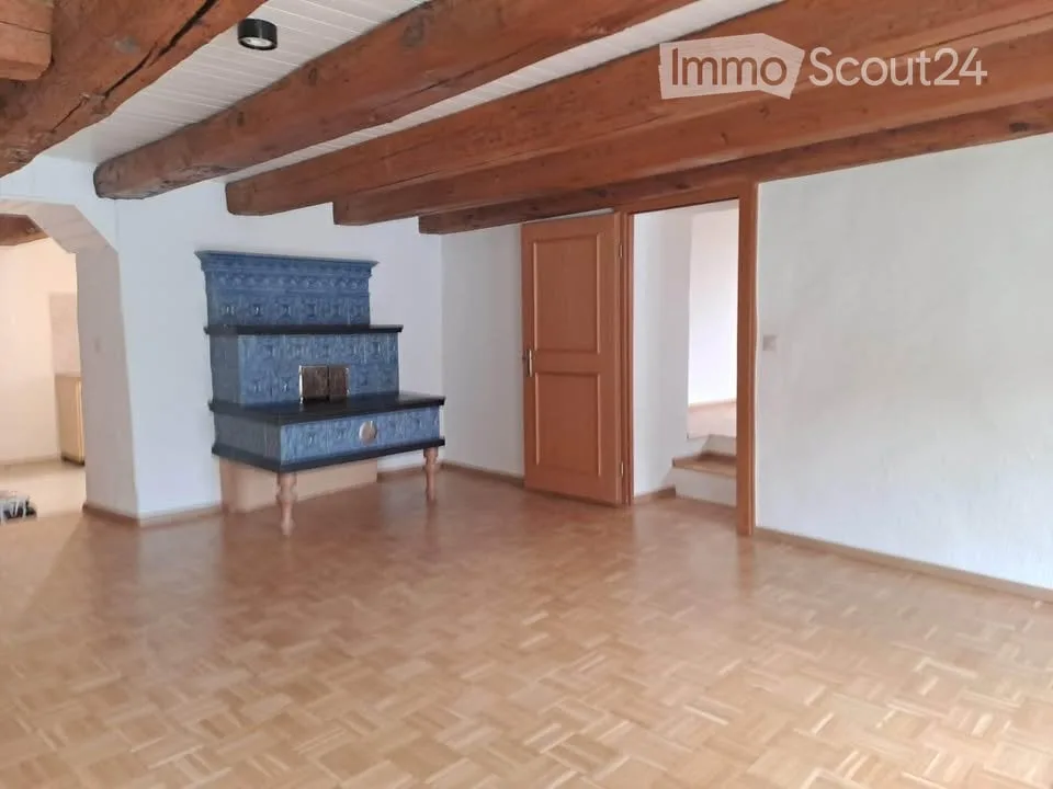 Charmante 4.5 Zimmer Maisonette mit Garten und viel Charme