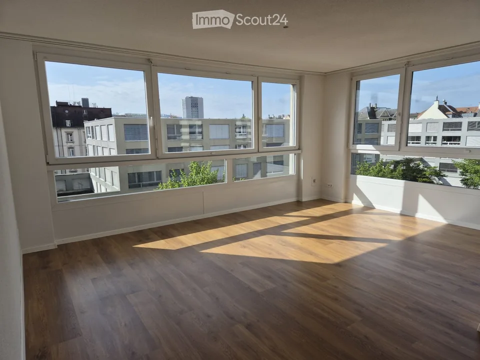 Sous-locataire : Appartement 3,5 pièces lumineux avec loggia