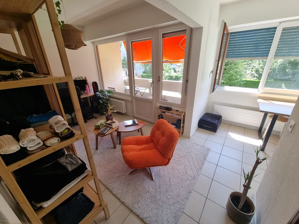 Studio 1 pièce lumineux avec balcon à Sion