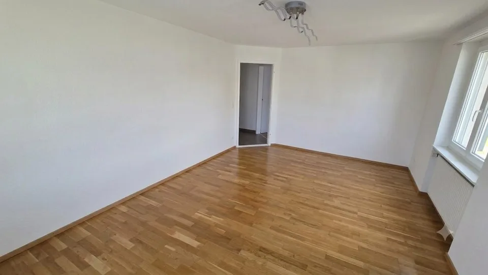 3 Zimmer Wohnung Möbliertes zum vermieten