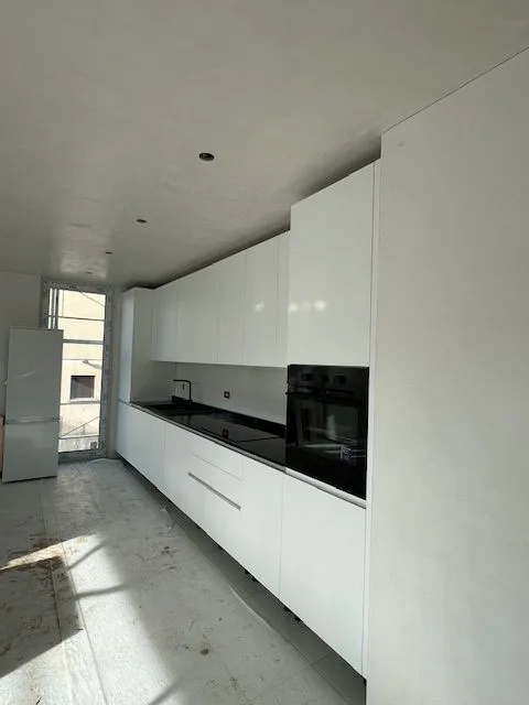 Appartamento 4.5 Locali Moderno e Confortevole a Vacallo: Spazio, Lusso e Comodità
