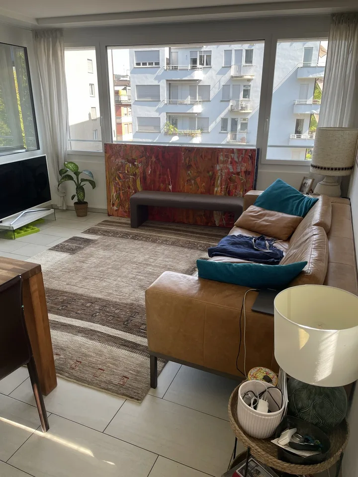 Charming, spacious 4-room apartment in Seefeld, partially furnished for subletting
