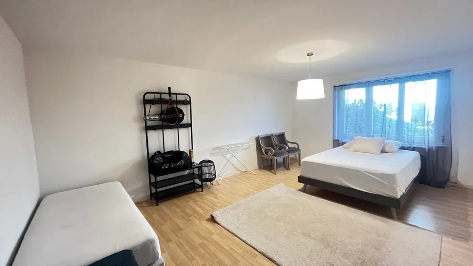 Room - Spacious & Quiet amid Nature