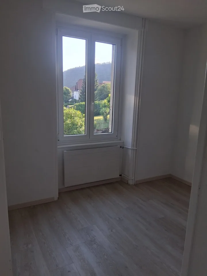 Appartement lumineux de 3 pièces au centre de Sainte-Croix