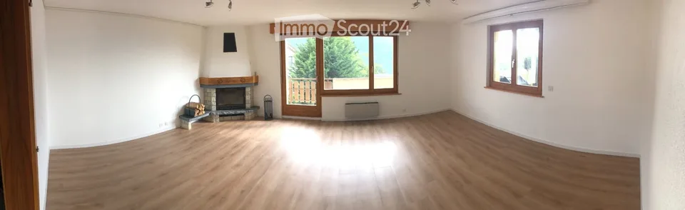 Wohnung 4.5 Zimmer, Garten, ruhig und mit Aussicht