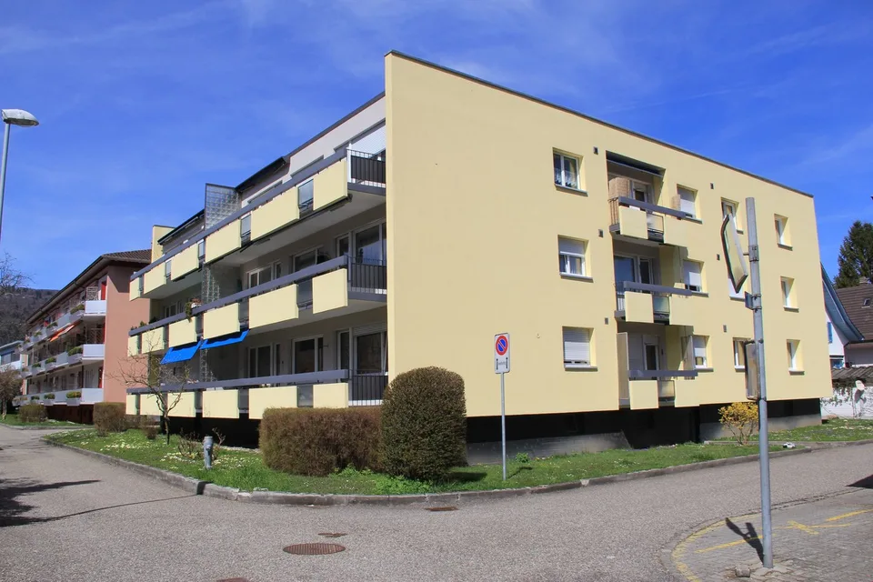 Moderne 3.5-Zimmerwohnung an attraktiver Lage zwischen Biel und Nidau