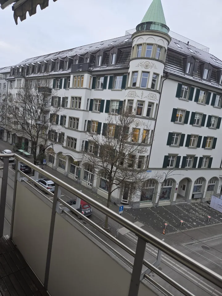 Zimmer in schönen Seefeld 3min vom See (ab Mitte Dezember 2025 oder Januar 2026)
