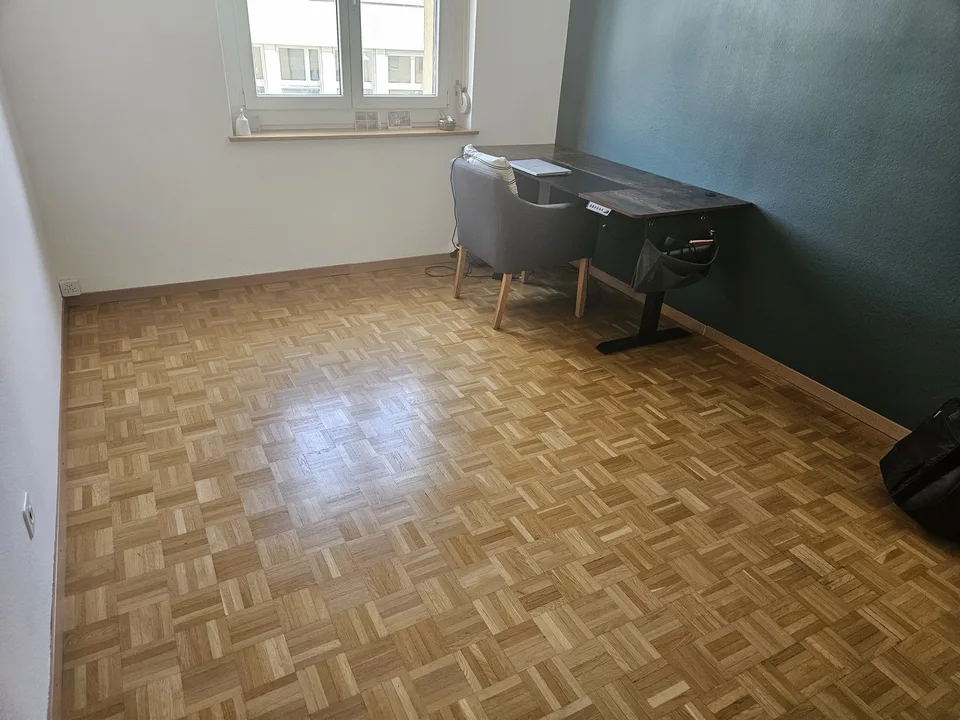 Zimmer in schönen Seefeld 3min vom See (ab Mitte Dezember 2025 oder Januar 2026)