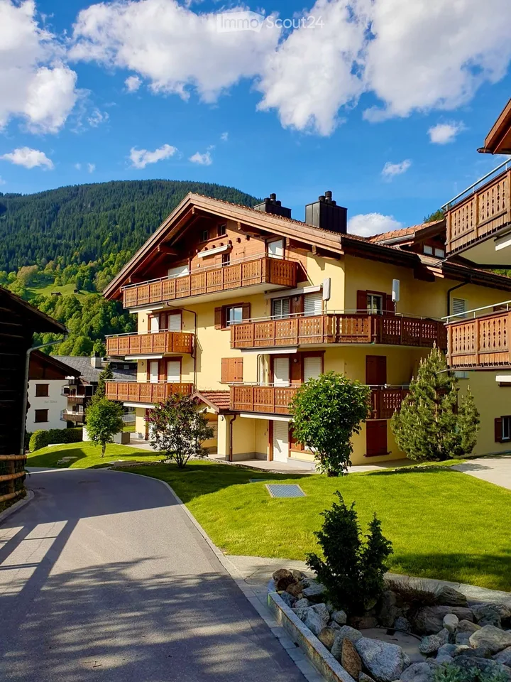 ERSTKLASSIGE Wohnung mit ZWEITWOHNUNGSRECHT im idyllischen Klosters