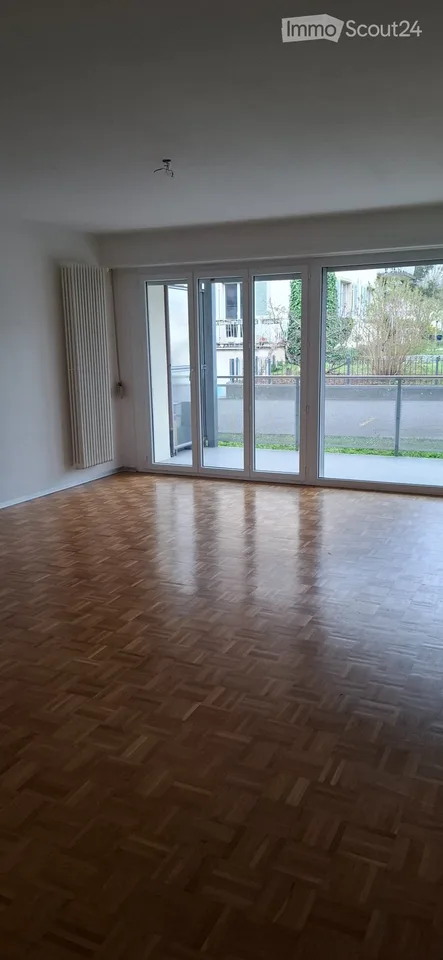 Nachmieter: Helle 3.5-Zi-Wohnung, 7 Min. zum Bahnhof Murten