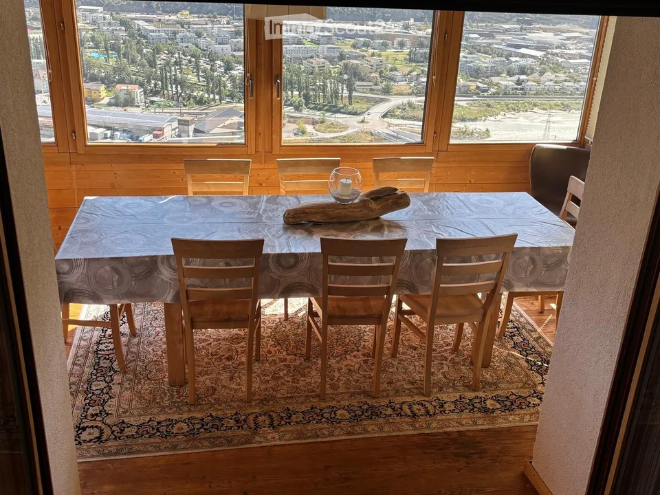 Incantevole casa unifamiliare di 6,5 locali a Eggerberg con una vista magnifica