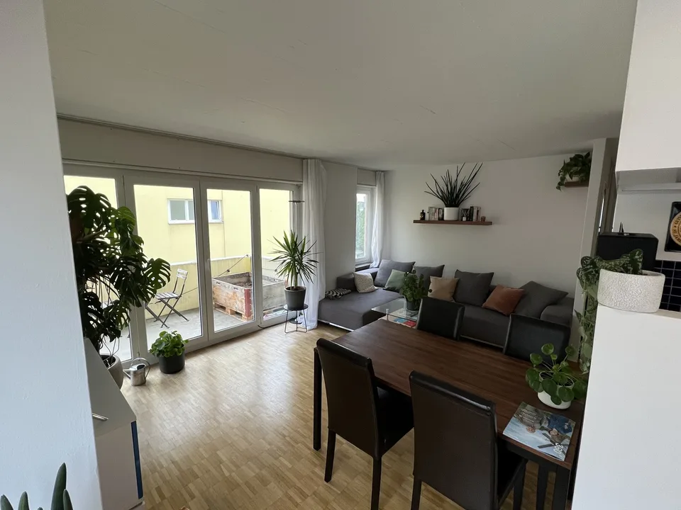 Zentrale 2-Zimmer Whg. Nähe Hegibachplatz