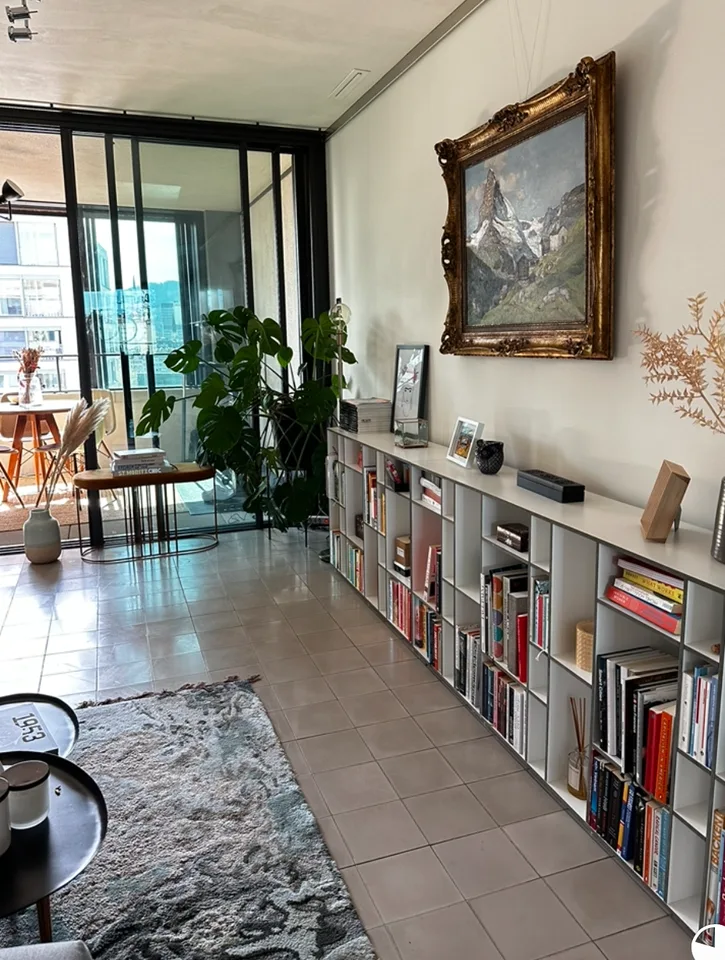 largest room in a lovely 3-bedroom home 8th floor @ Europaallee