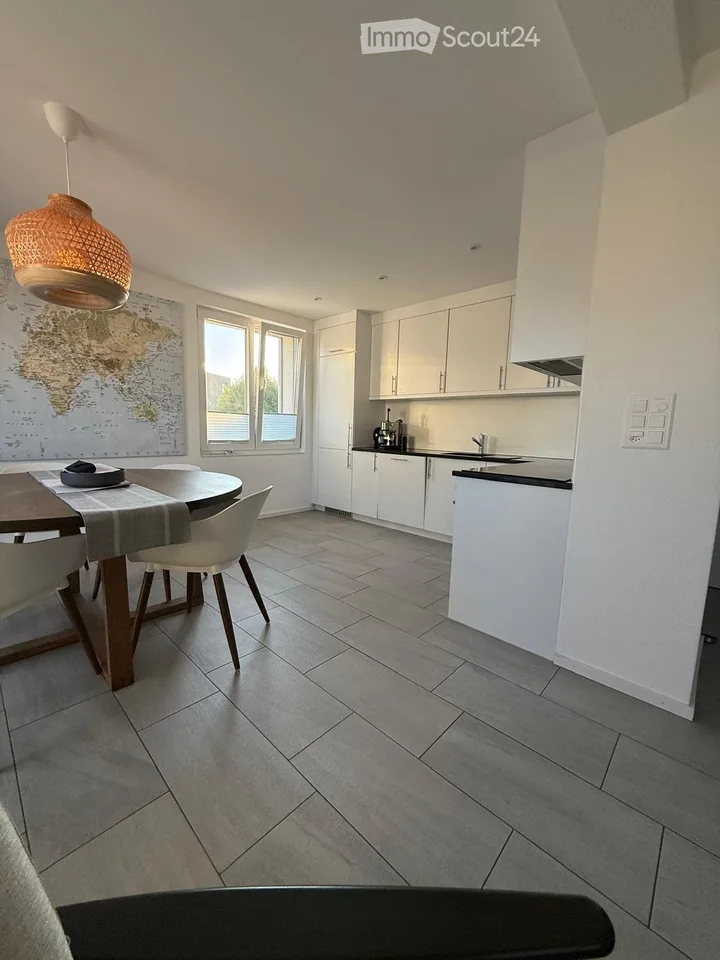 Appartement lumineux 3.5 pièces avec balcon
