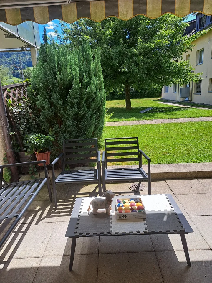 Zimmer in einer Wohngemeinschaft, 8165 Oberweningen