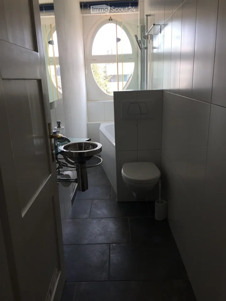 3.5-Zimmer Wohnung mit Balkon nähe HB