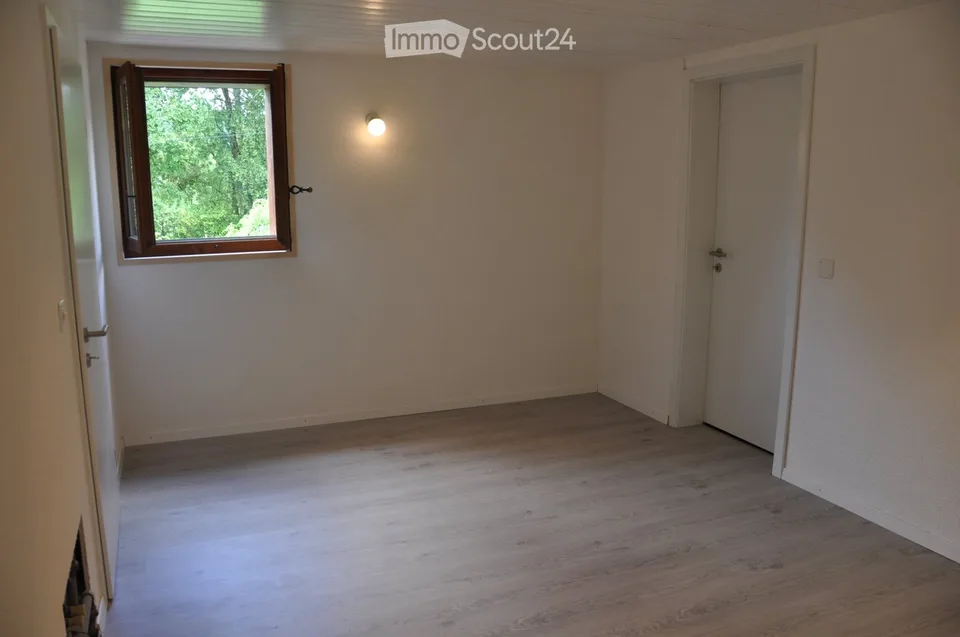2 pièces avec jardin au calme dans villa individuelle