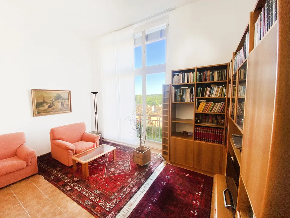 Casa semi-indipendente 4,5 locali con giardino e soggiorno duplex