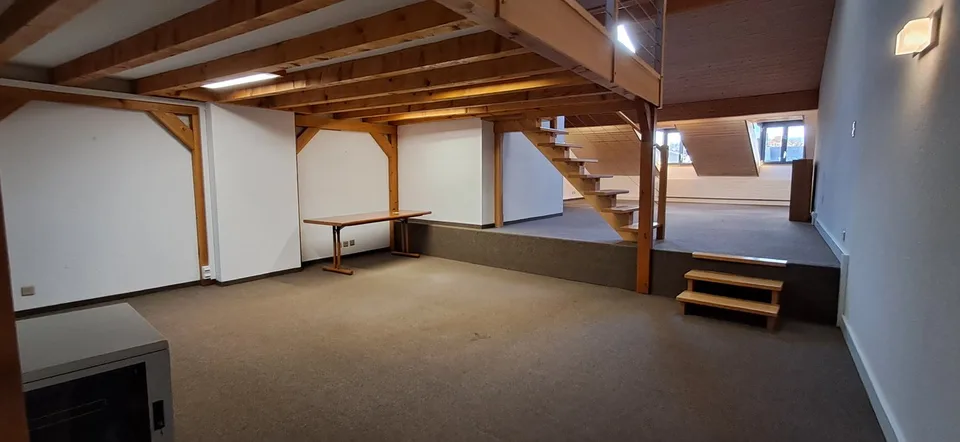 Bureau de 2 pièces avec caractère au cœur de Morges