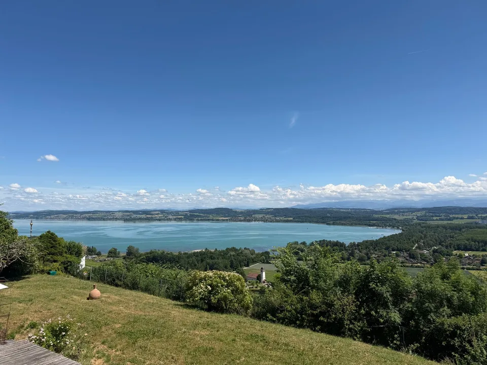 Bellerive – Quatre villas contemporaines avec vue panoramique sur le lac de Morat