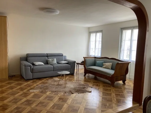 Geräumige 6.5 Zimmer renoviert, Dorfcharme in Yens, nahe Morges – Foto 7 von 20