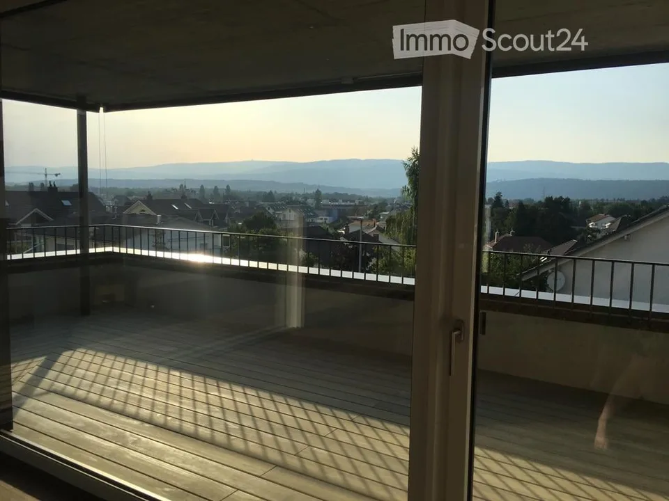 Appartement moderne 5.5 pièces avec vue sur le Jura à Lyss