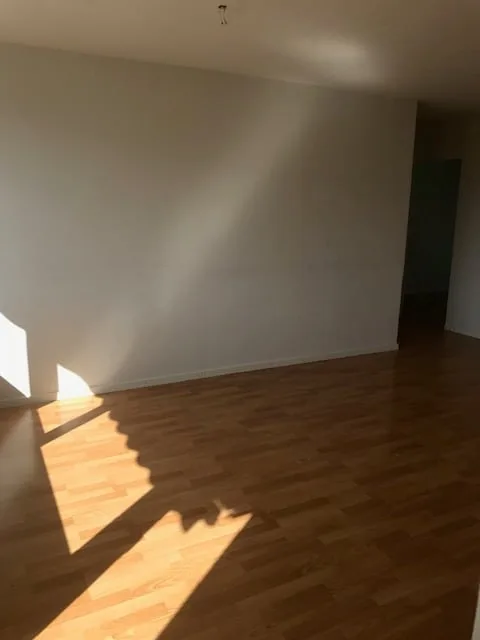 Bright 4-room apartment on the 1st floor