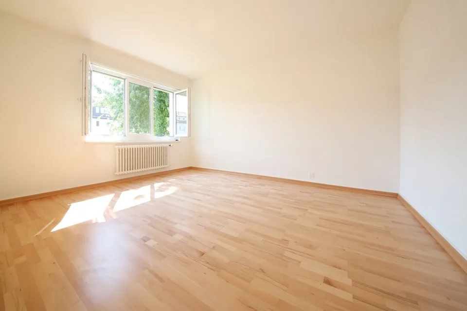 Gepflegte  und helle 2-Zimmer-Wohnung (52 m2) mit Balkon
