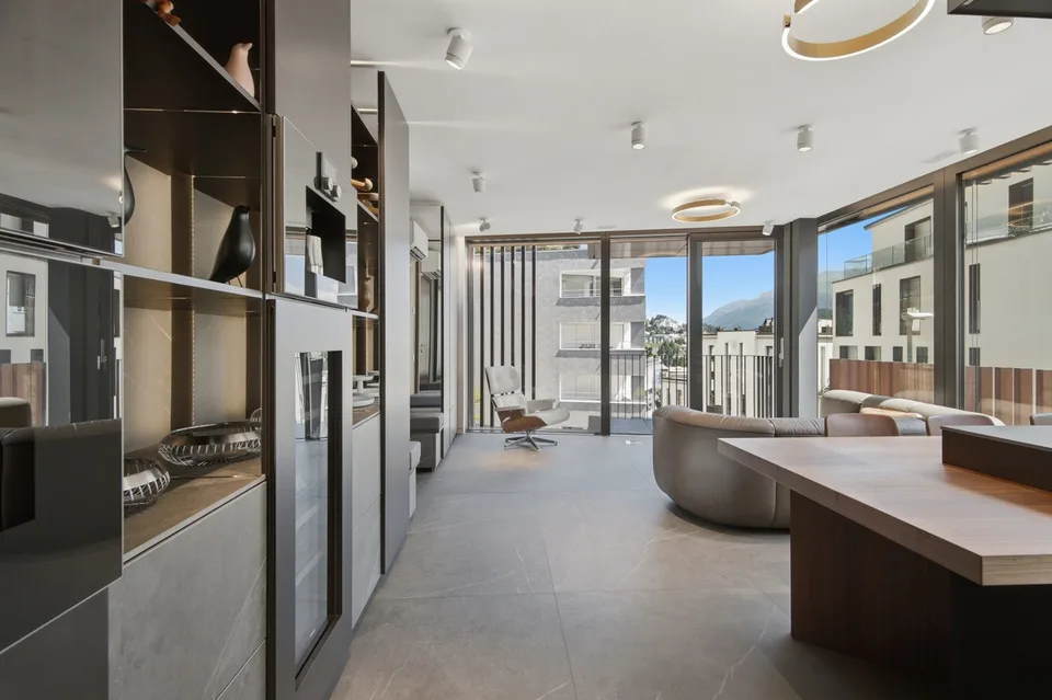 Modern Alpine Retreat