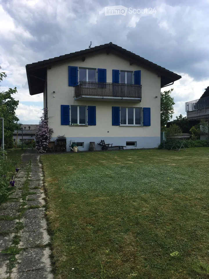 Einfamilienhaus mit Umschwung und toller Fernsicht