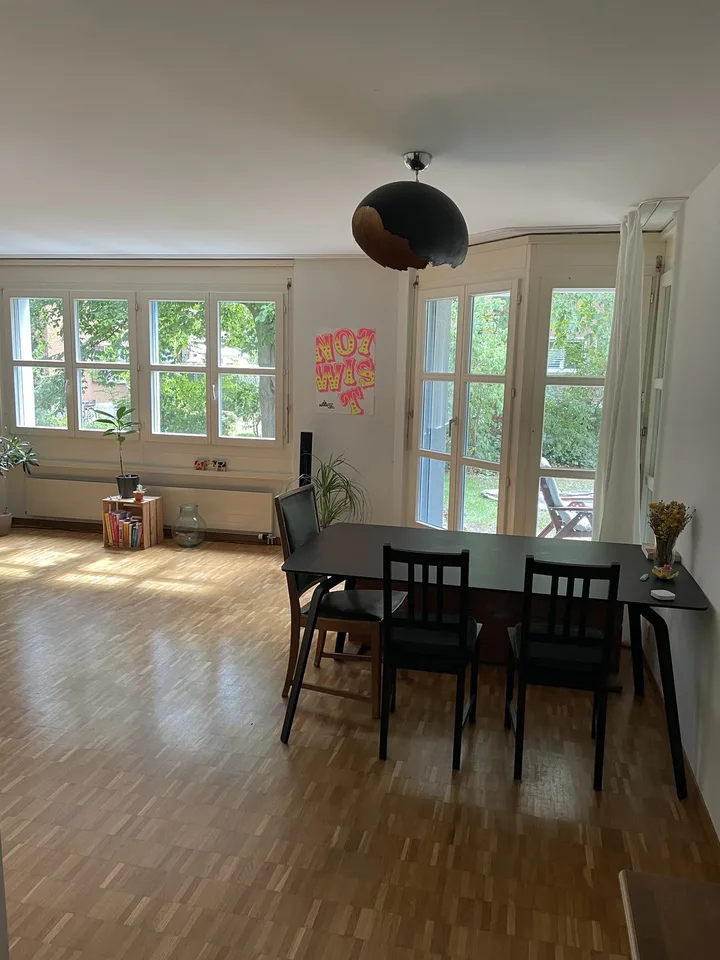 Zimmer in 2-er wg mit Terasse& garten