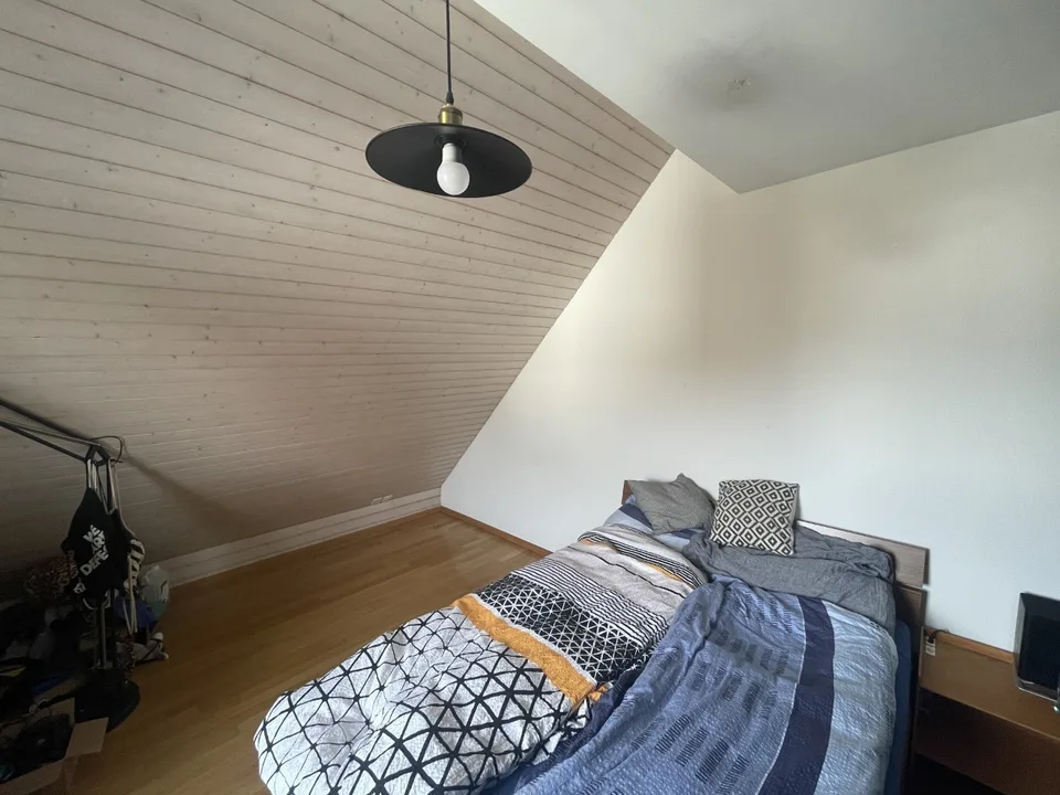 Chambre dans un appartement maisonnette spacieux à Wädenswil