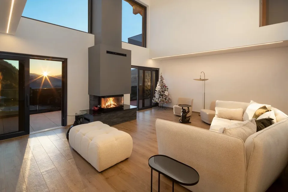 Chalet moderne à Crans-Montana avec vue imprenable