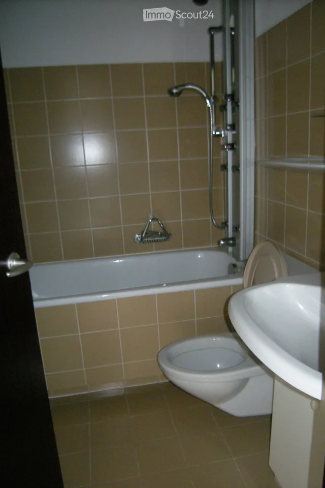Luganese, selling studio apartment