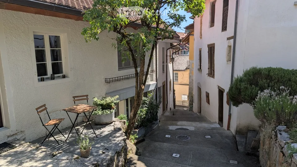 4 Zimmer, 100m2, 1. Etage im ehemaligen Winzerhaus