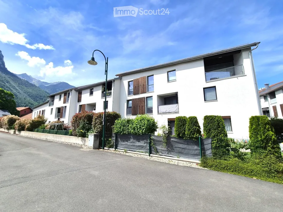 Superbe attique duplex 4,5 pièces à deux pas du lac