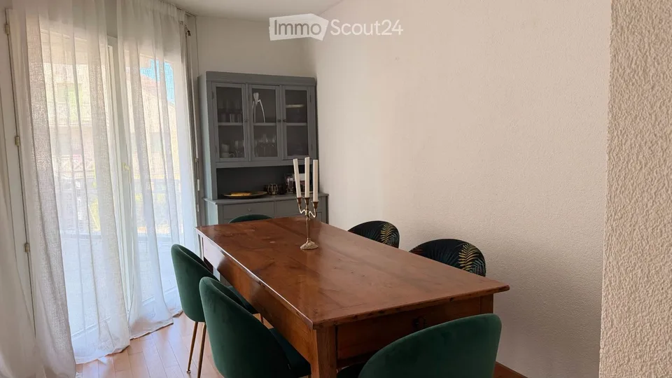 Pully 3,5 locali con terrazza, garage/box