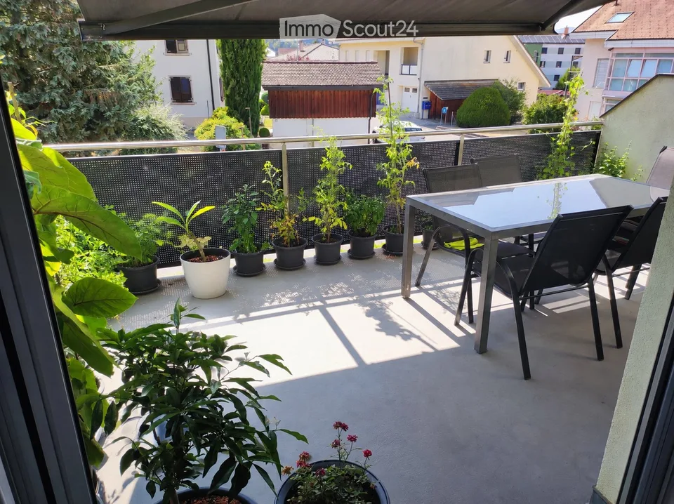Appartamento attico di 3,5 locali a Cugy Fr