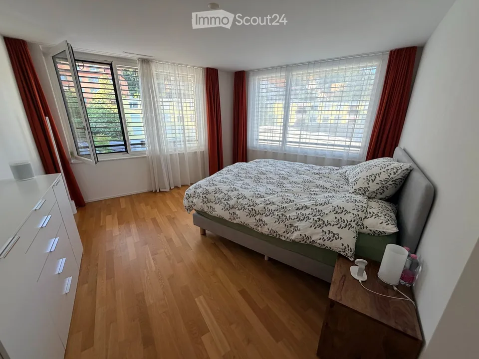 Modernes, sehr geräumiges Appartement in idealer Lage